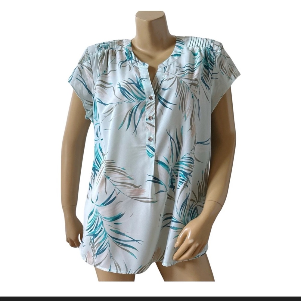 Croft and Barrow cap sleeve blouse workwear med women‎ tropical print split neck
